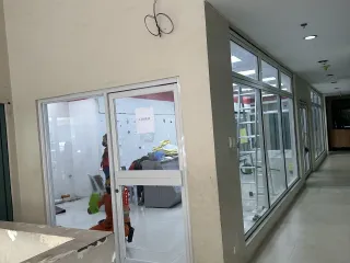 🔥 RUSH SALE! PRIME 69.8 SQM COMMERCIAL SPACE AT CROWN TOWER UNIVERSITY BELT – ₱7.5M
