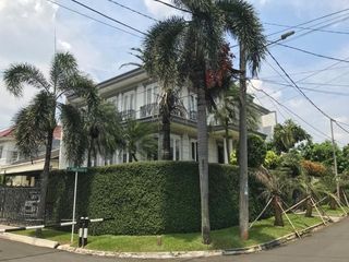Sewa rumah Pondok Indah Hook