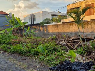 Freehold - Rare opportunity sale Land in Prime location Bumbak Umalas, 10 minutes to Berawa Beach, Canggu, Bali