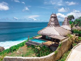 Jual Hotel Villa di Daerah Hoba Wawi Sumba Barat Pinggir Pantai