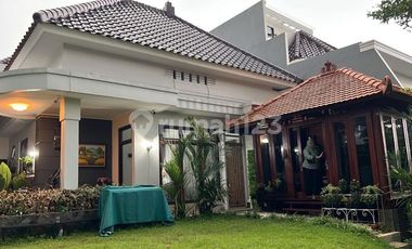 Rumah Hook Siap Huni di Sentul Jawa Barat, di Lahan Luas