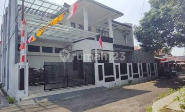 Rumah Mewah di Daerah Trayeman