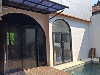 Freehold - Tranquil Canggu Villa with Stunning Rice Field and River View, Bali