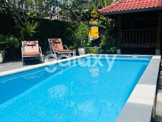 GUESTHOUSE STRATEGIS TROPICAL MODERN DI TAMAN SARI KEROBOKAN BADUNG, BALI