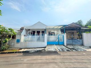 Rumah Terawat Dalam Komplek Nyaman & Strategis Lebak Bulus Dekat MRT