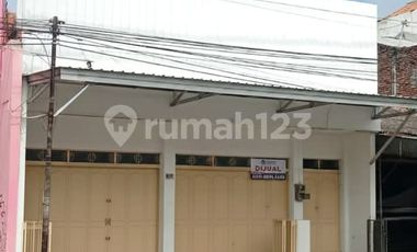 Ruko Komersial Daerah Karanganyar Cocok untuk Usaha