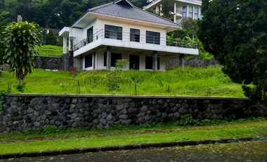 2097. Jual Villa Murah Puncak Prigen Pasuruan