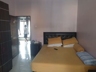 DIJUAL RUMAH SECOND 2 LANTAI LOKASI STRATEGIS DI DENPASAR