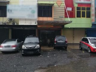Ruko di Ciputat, 5Lt, utk Kantor, Pinggir Jl Juanda, Rempoa