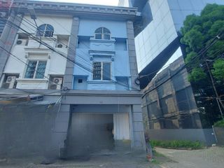 Ruko Hook di Lokasi Strategis di Pancoran Jakarta Selatan