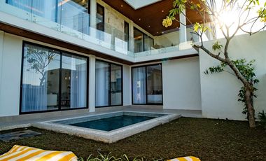 Modern Tropical Villa With Paddy Field View In Canggu Berawa