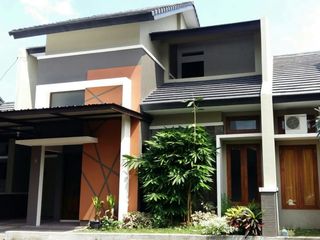 Dijual rumah cantik Perum Cluster dekat Transmart Pabelan