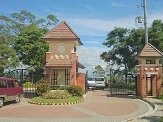 Luxurre Residences Tagaytay Lot For Sale