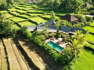 VILLA DI BALI DIKONTRAKAN MAKSIMAL 10 TAHUN HARGA TERMURAH