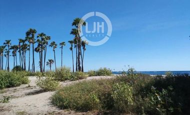 Strategic Land With Ocean View in Waingapu, Suitable for Building Resorts and Luxury Villas