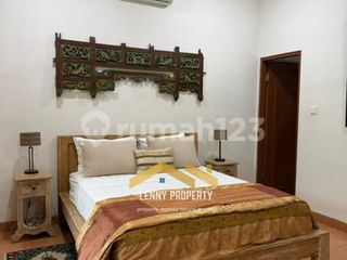 Furnished Two Bedrooms Villa For 20 Yers Lease On Beachside Sanur