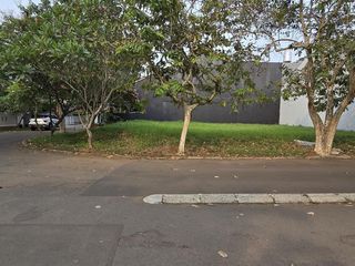 Kavling Hoek, Harga Murah ROW Jalan lebar,  Siap Bangun Kencana Loka BSD