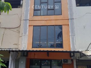 Dijual Ruko Siap Huni Zona Bisnis Dalam Kawasan Pulogadung JakTim