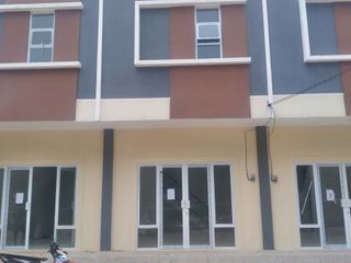 [83F067] Sewa Ruko Comercial Komplek Tenjo City Boulevard