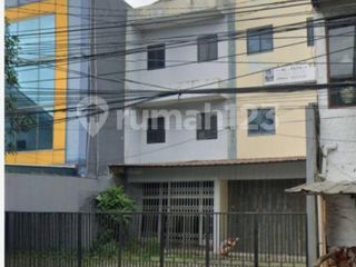 Ruko Strategis Di  Jatinegara Jakarta Timur