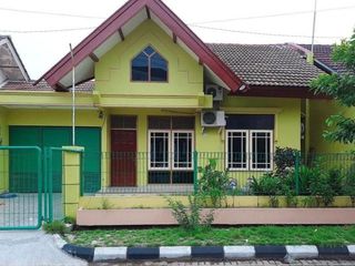 Rumah Sutorejo Prima siap huni Strategis Umsse
