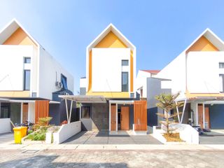 Rumah Cantik Siap Huni 15 Menit ke Mall Paradise Walk Serpong J-52255