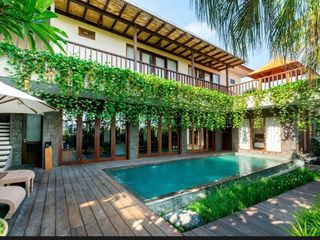 Freehold - Dual-Villa Investment in Prime Batu Bolong< Canggu, Bali - 7 Minutes to the Beach