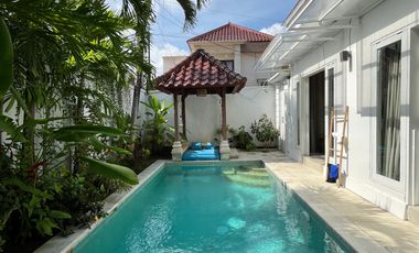 Modern 3 Bedroom Villa with Private Pool Near Seminyak Kuta