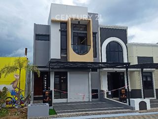 🏡 Rumah 2 Lantai Di Kota Makassar  Mulai 599 Juta DP Dibayarin