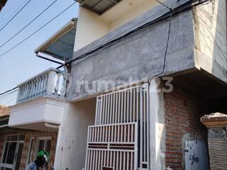 Rumah 2 Lantai Shm Jalan Mastrip Surabaya