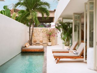 Leasehold - Stylish 3-Bedroom Villa Near L'Osteria Canggu, Bali