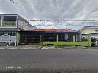 Rumah Posisi Sudut  Di Hartaco Indah Jalan Dg.Tata Makassar