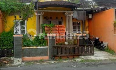 Rumah di Perum Sapphire