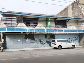 Ruko 2lantai Dan Gudang Tepi Jalan Raya Lokasi Jaten Strategis