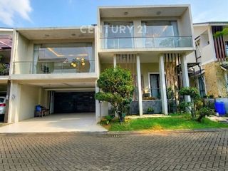 Rumah Semi Furnished Siap Huni Di Kebayoran Bintaro