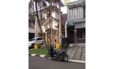 Rumah strategis nyaman Pesona Kayangan Mungil Margonda Depok