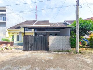 Rumah Strategis 8 Mnt ke Mall Paradise Walk Serpong Siap Huni J-30790