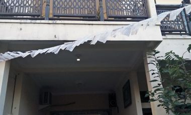 RUMAH SIAP HUNI 2,5 LANTAI DUKUH PAKIS SURABAYA BARAT