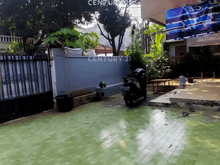 Rumah Tua Hitung Tanah Lokasi Strategis Di Pulomas Barat S8924