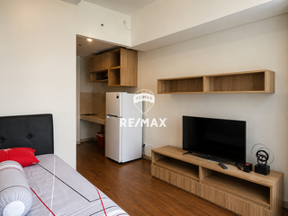 DIJUAL CEPAT Apartemen Saveria di BSD  south tower , City View Swimming Pool