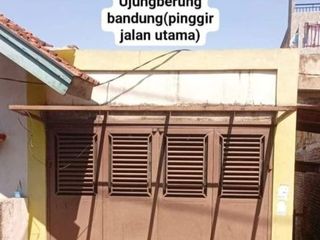 Jual Ruko/garasi(SHM) Kotamadya Bandung LT....42m&sup2; LB...3x7m Ada kamar dibawah nya Masih ada tanah kosong