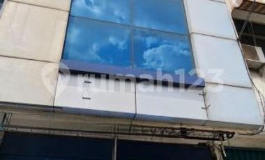 Turun Harga Ruko 3 Lantai, Ada Rooftop Lokasi Strategis di Pulo Gadung Jakarta Timur