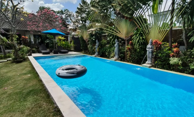 VILLA SPACIOUS GARDEN WITH 5 BEDROOM IN UMALAS KEROBOKAN BADUNG