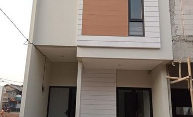 Rumah di Pondok Gede Bekasi lokasi strategis bebas banjir siap huni