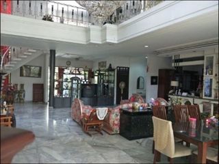JUAL CEPAT RUMAH MEWAH DI BALI DENPASAR GATSU HARGA BU