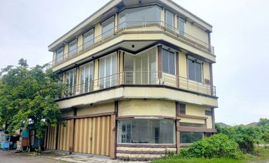 2095 Jual Ruko Strategis 3 Lantai di Surabaya Timur Keputih