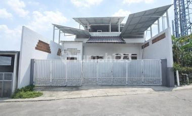 Di Jual Rumah bisa Dijadikan Tempat Usaha
