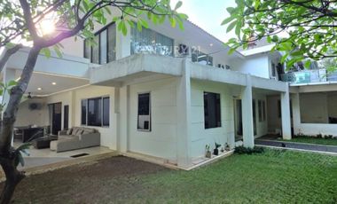 Dijual Rumah Luas Prestisius  Jl Kerinci Kebayoran Baru