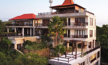 GUESTHOUSE STUNNING VIEW IN BALI CLIFF UNGASAN BADUNG