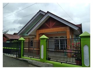 RUMAH SECOND DI JALAN SEMANGKA 3 PANORAMA SINGARAN PATI KOTA BENGKULU